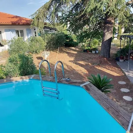 Villa De Charme Avec Piscine Saint-Jory Exterior photo