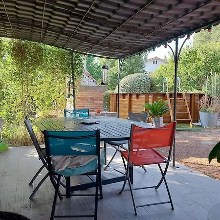 Villa De Charme Avec Piscine Saint-Jory Exterior photo