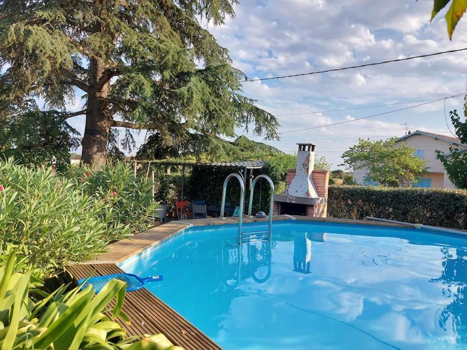 Villa De Charme Avec Piscine Saint-Jory